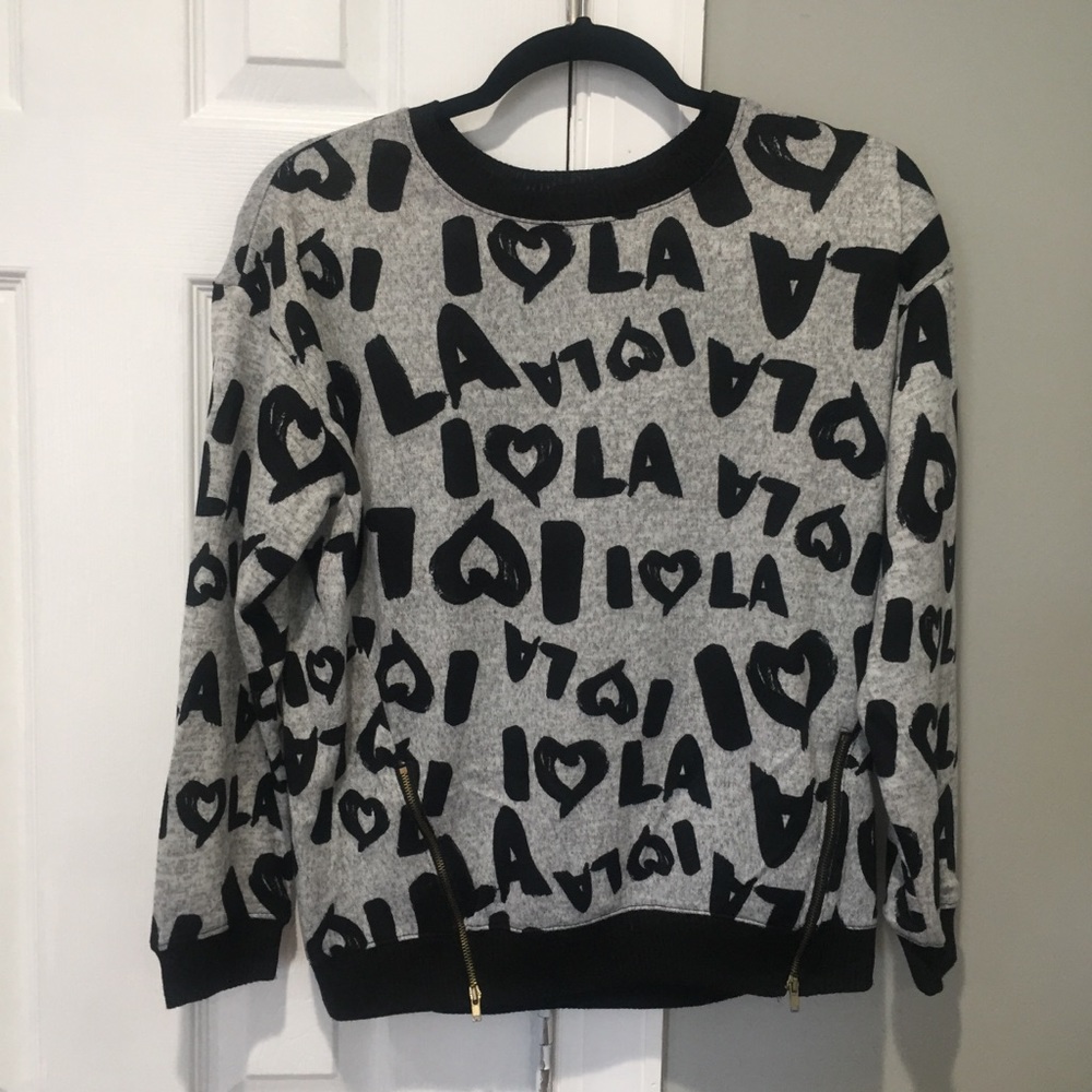 Focus Letter Print Sweater